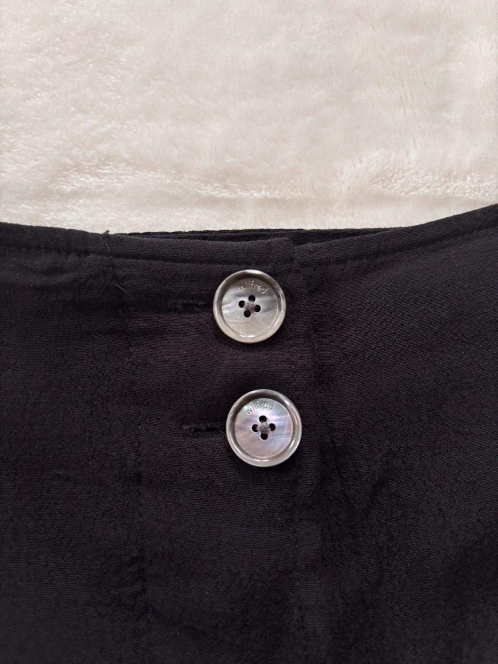 Aritzia Wilfred midi skirt - Picture 3 of 8